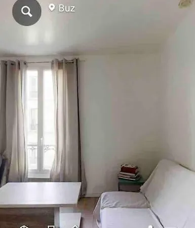 18 Au Pieds Du Montmartre Daire *